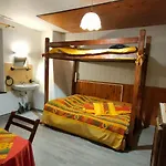 Spacieux A 2 Km Des Pistes De