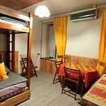 Spacieux A 2 Km Des Pistes De