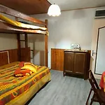 Spacieux A 2 Km Des Pistes De * בוסאנג