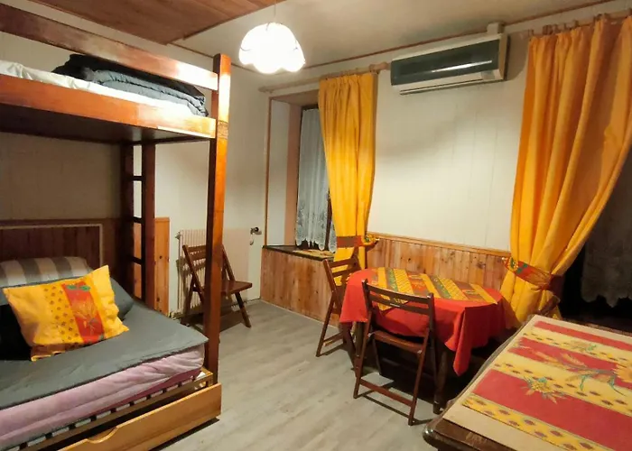 Spacieux A 2 Km Des Pistes De